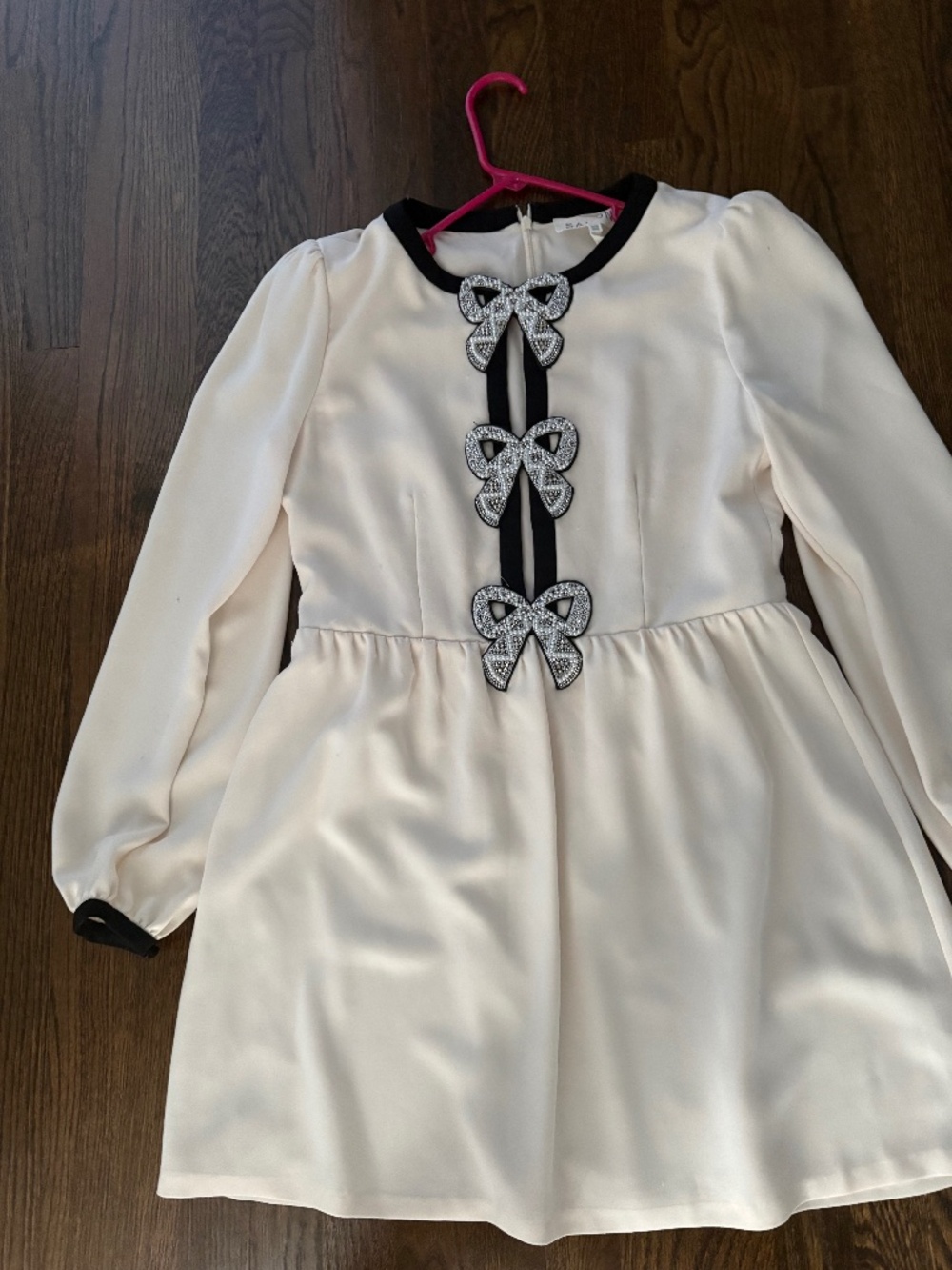 saloni bow dress